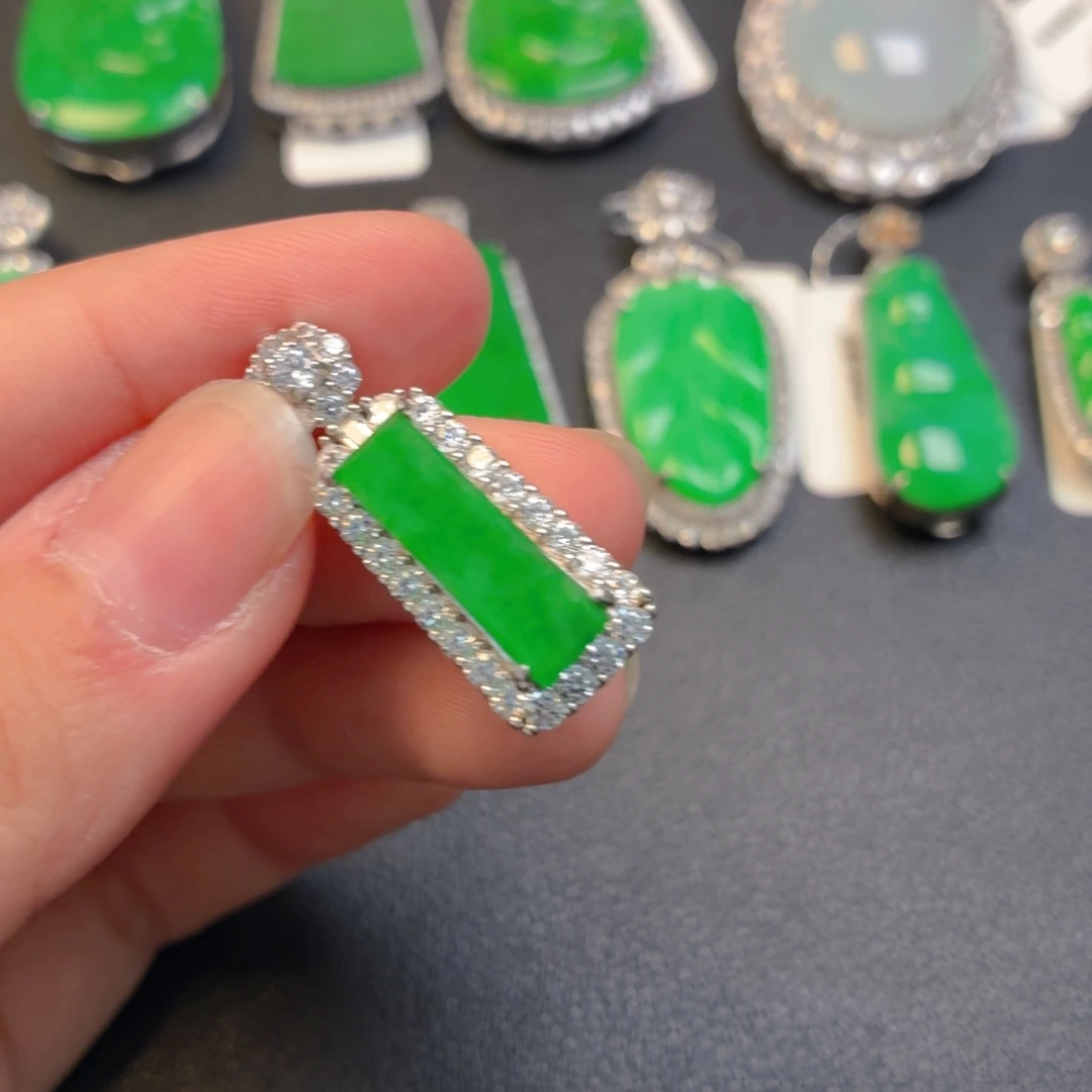 翡翠银S925镶嵌颈饰