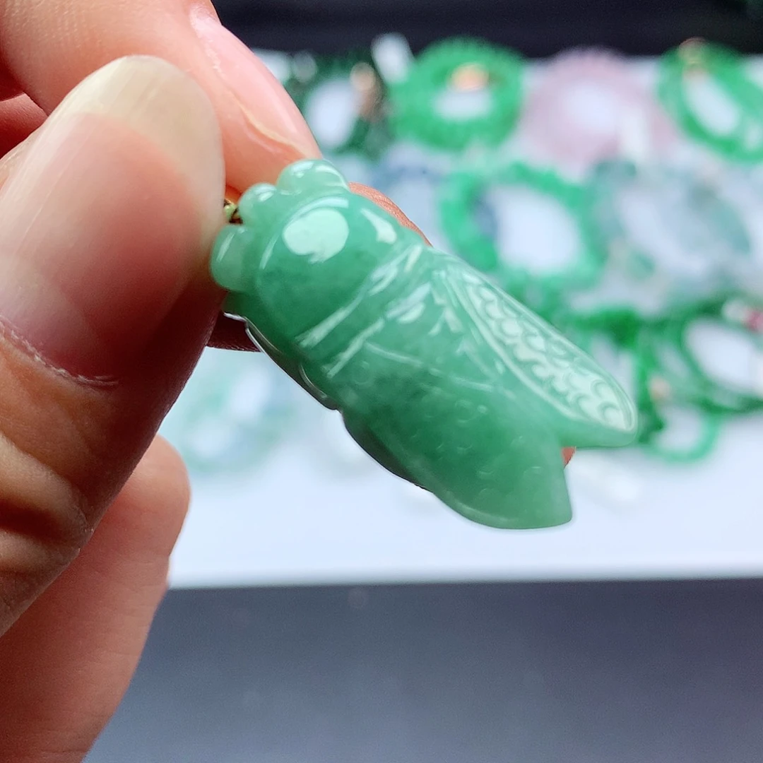 未镶嵌手链翡翠吊坠