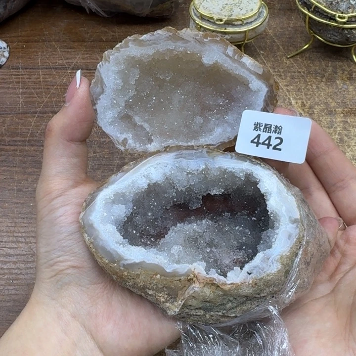 水晶大型摆件（非配饰）未镶嵌
