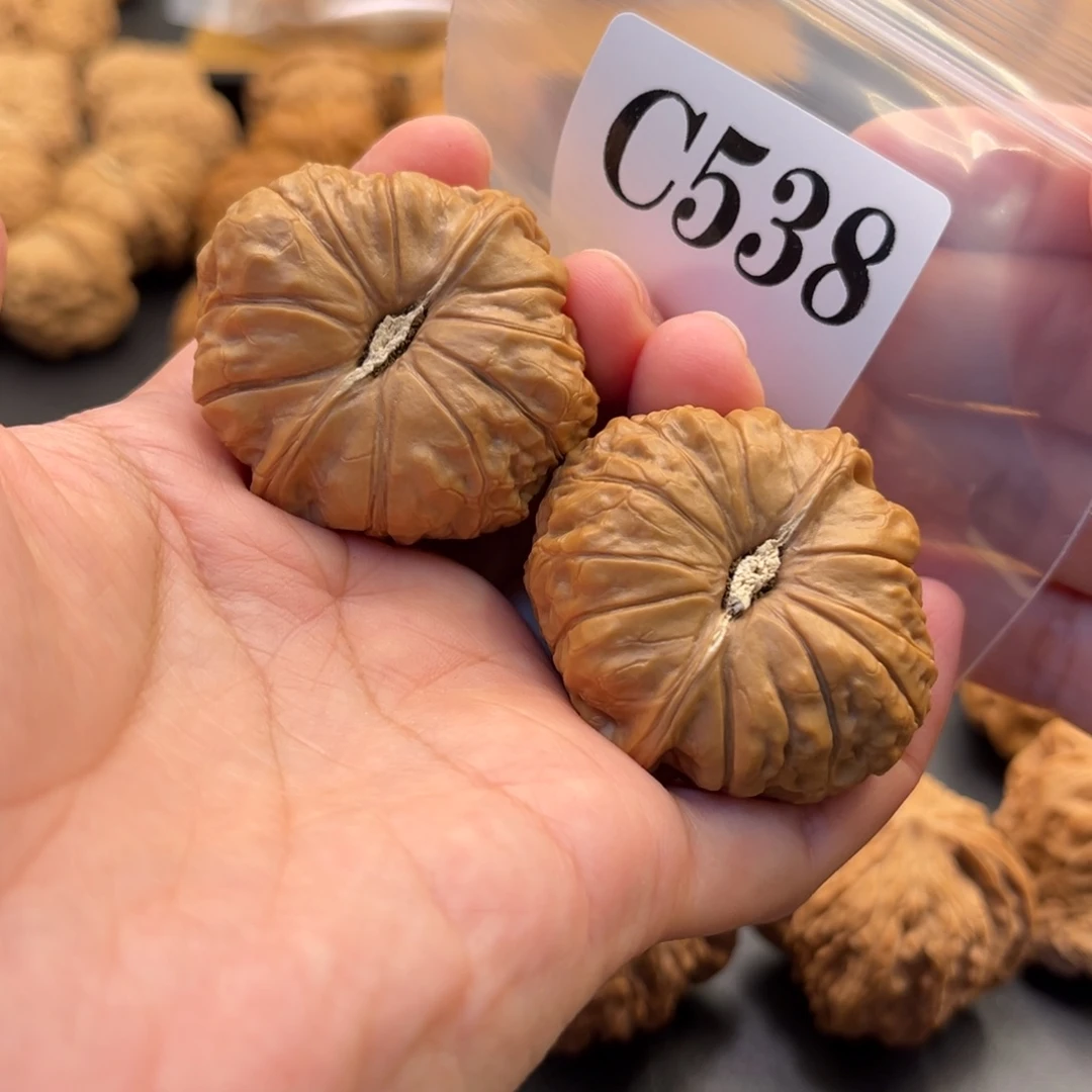 钰****把件桃核南瓜福利42