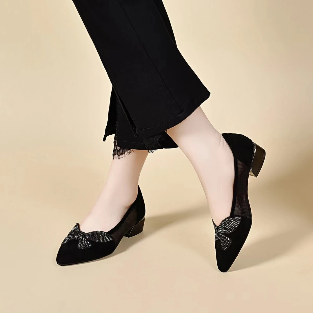 2025新款夏季尖头网纱单鞋粗跟镂空真皮女鞋气质水钻透气夏天凉鞋