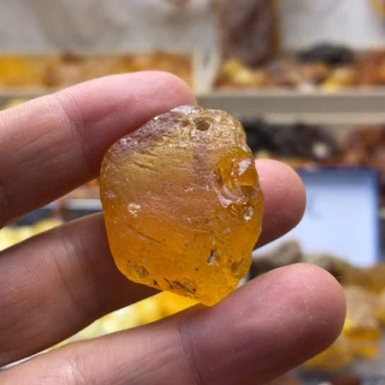 未镶嵌蜜蜡手串吊坠