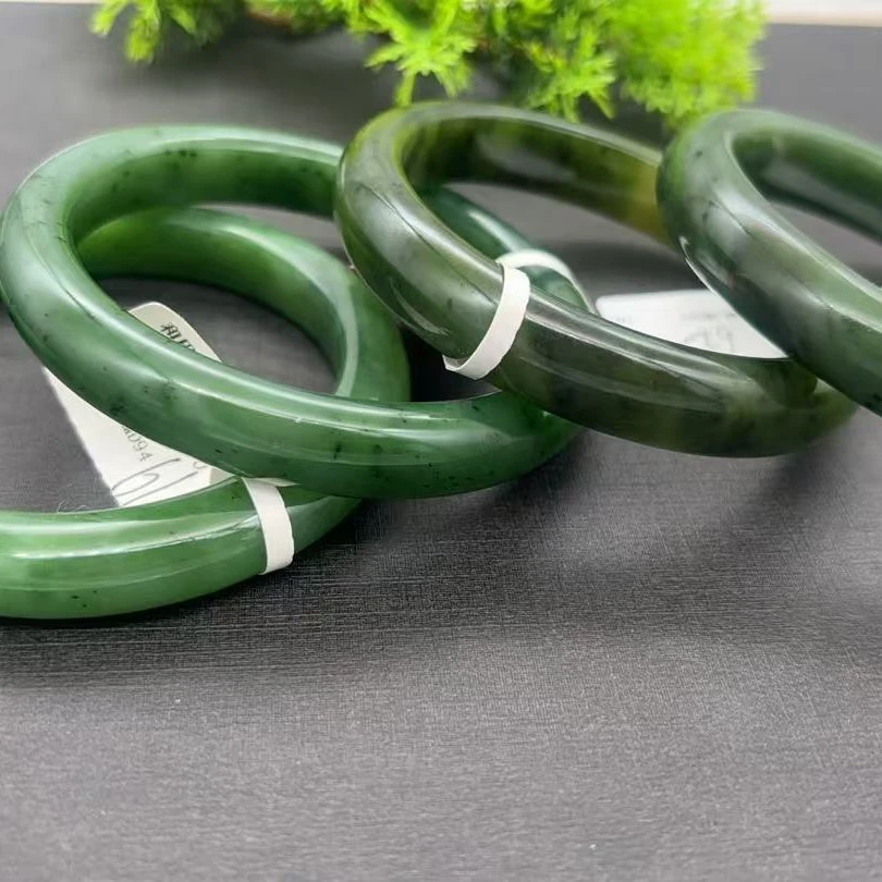 和田玉碧玉手镯多样性拍一发一