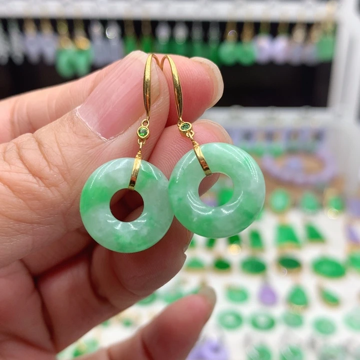 翡翠18K金镶嵌耳饰