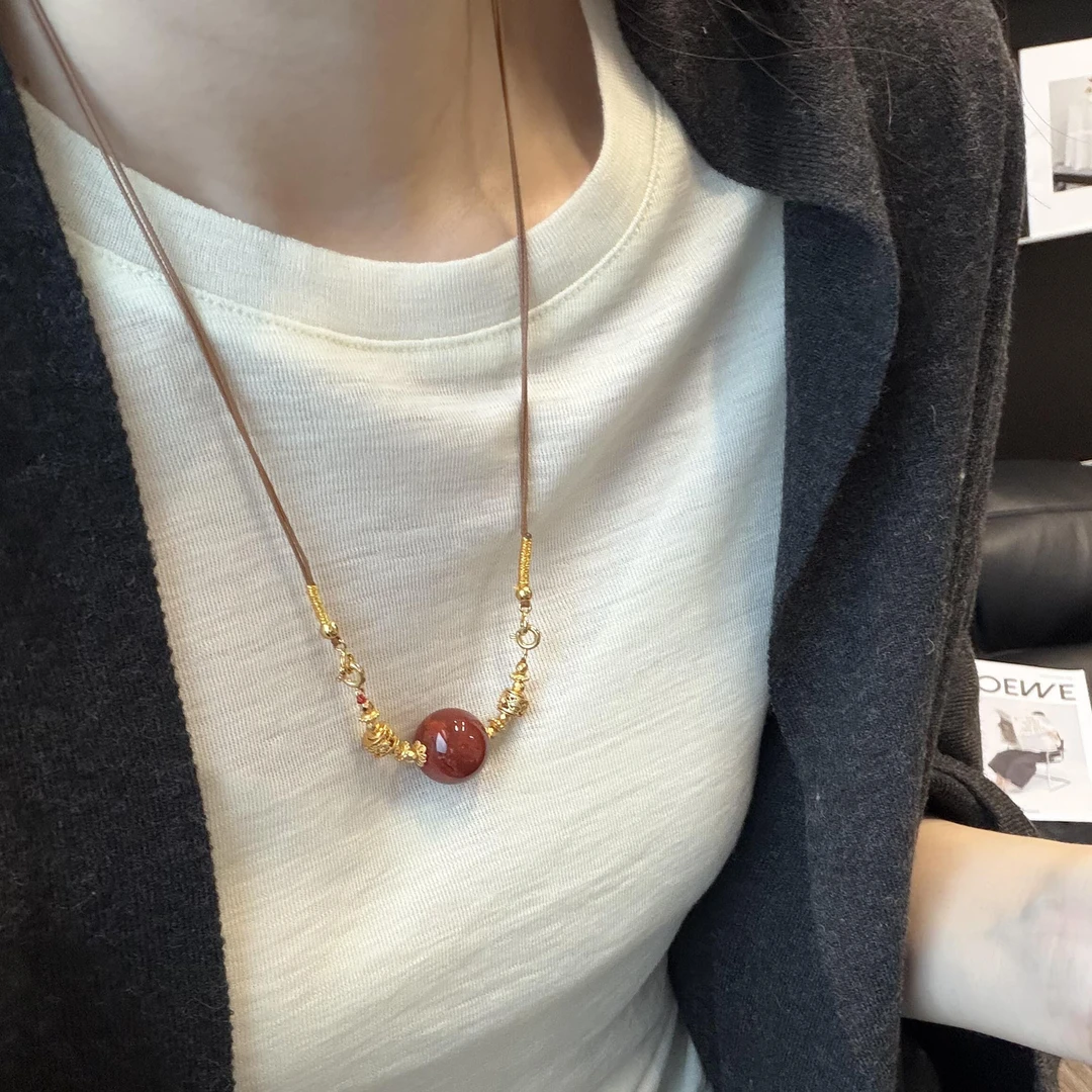 铜合金项链 红色圆珠锁骨链设计款毛衣链新中式项链吊坠秋日氛围