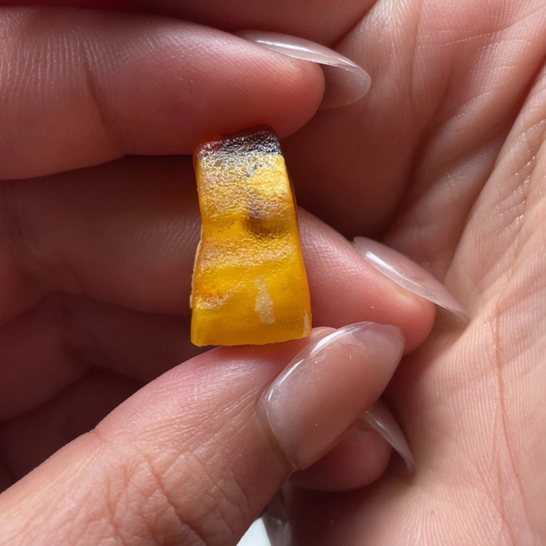 旺***包定制琥珀天然蜜蜡原石定制