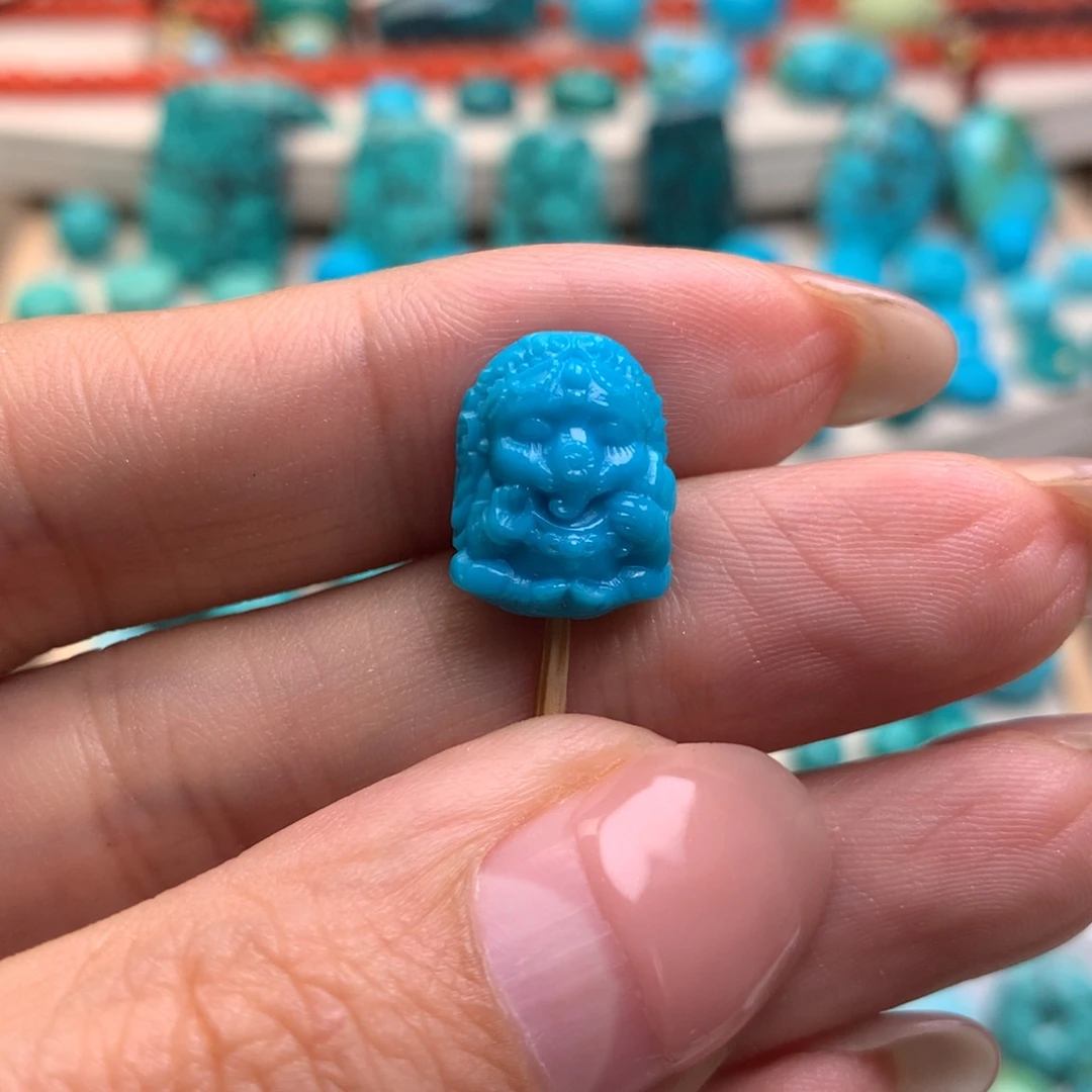 绿松石未镶嵌珠宝奇石