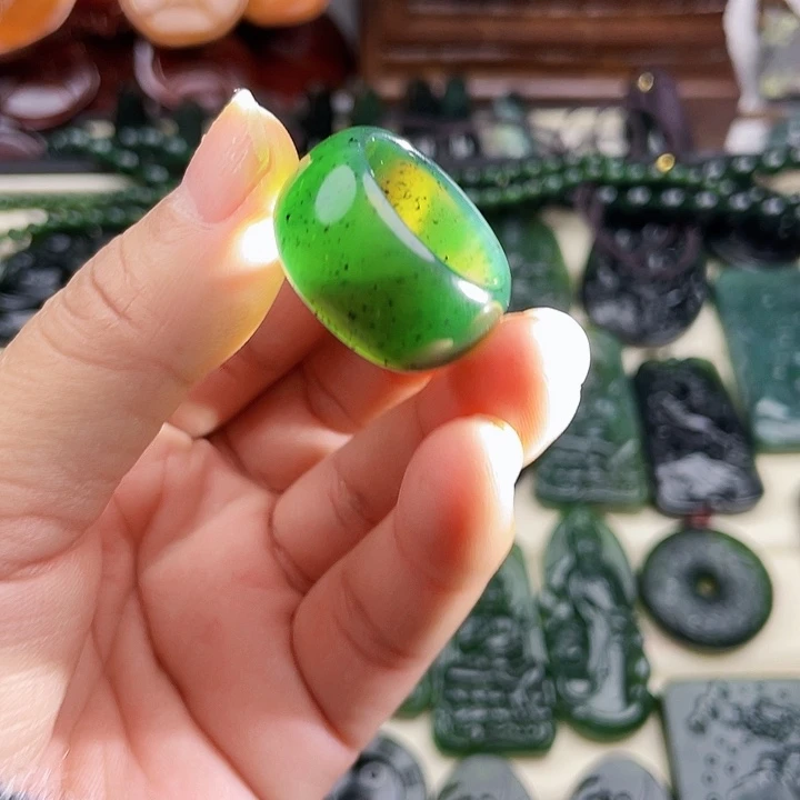 蛇纹石玉未镶嵌挂件泰山玉20戒指