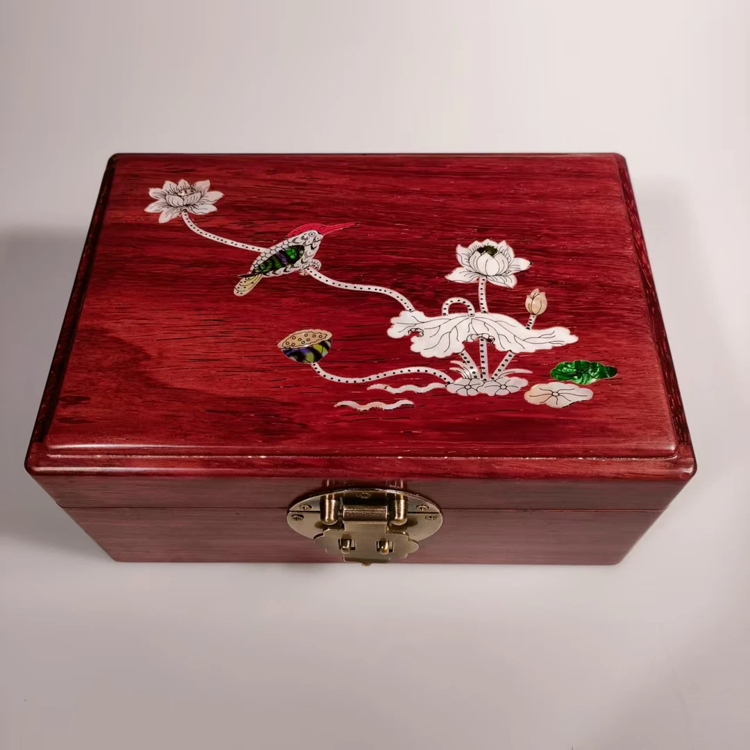 红花梨木螺钿荷叶工艺首饰盒   尺寸：20*14*9cm