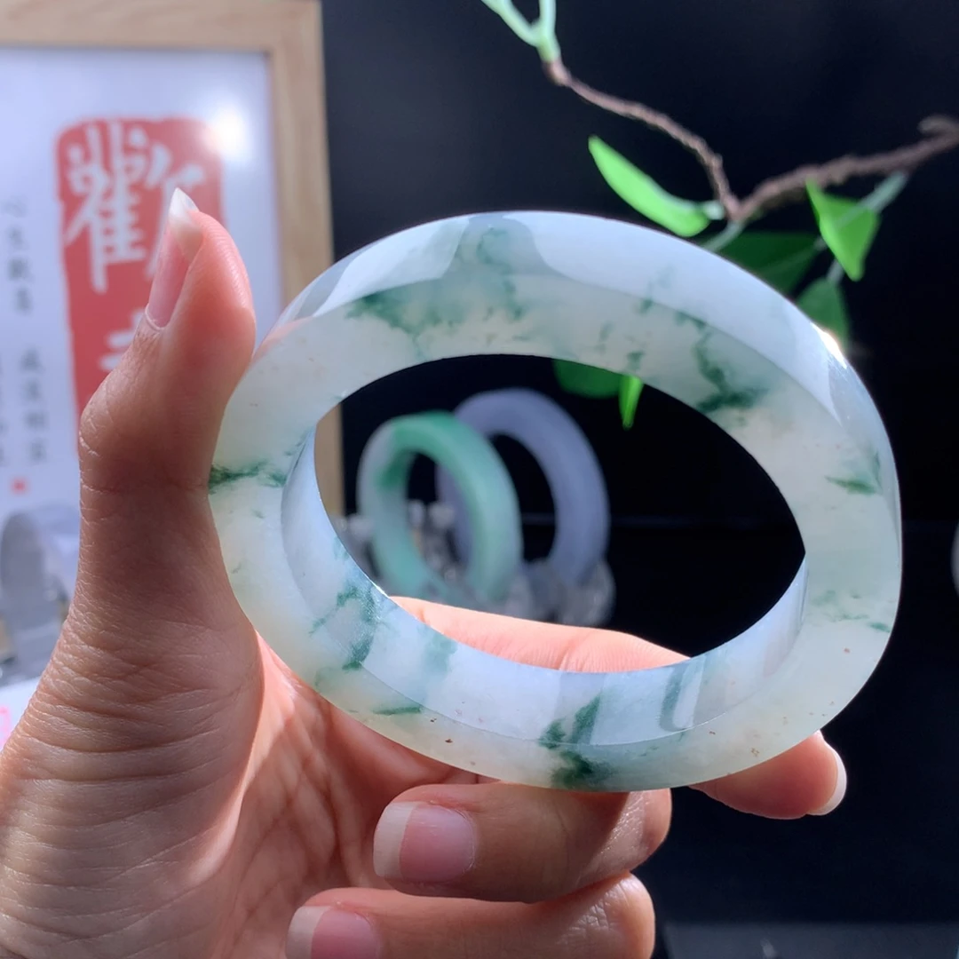 定制翡翠手镯未镶嵌