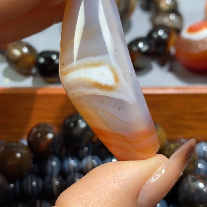 玛瑙/玉髓未镶嵌颈饰