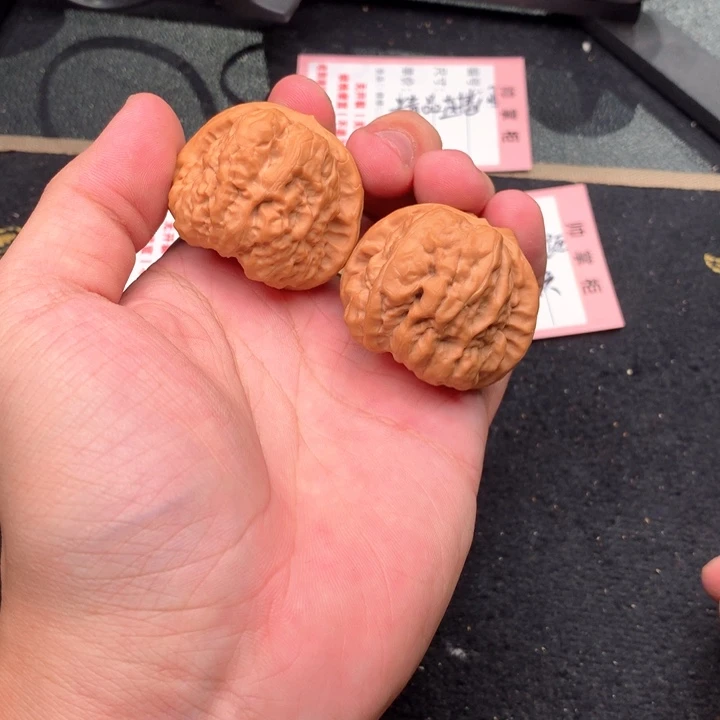 文玩核桃把件29号42蛤蟆