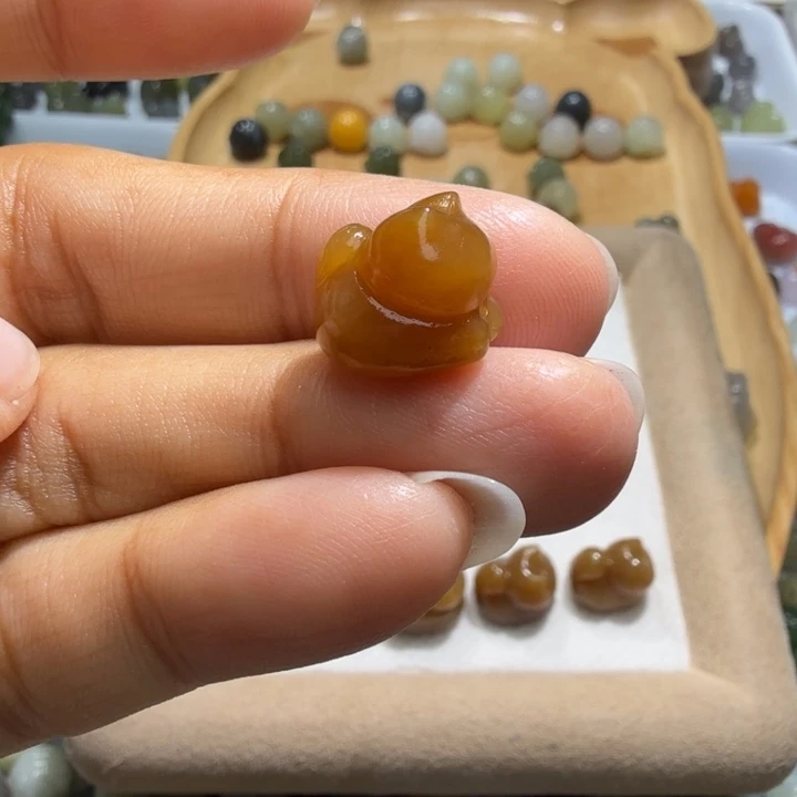 ****渊未镶嵌和田玉珠宝半成品