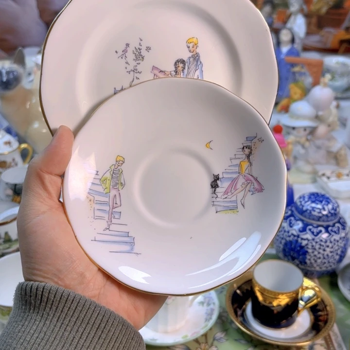 摆件欧洲中古瓷器好看冲鸭！