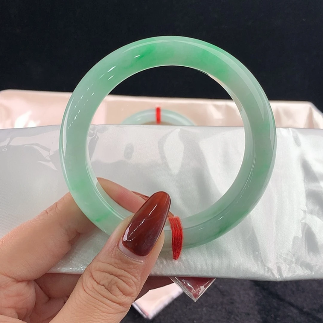 【闪购商品】未镶嵌手镯翡翠正60