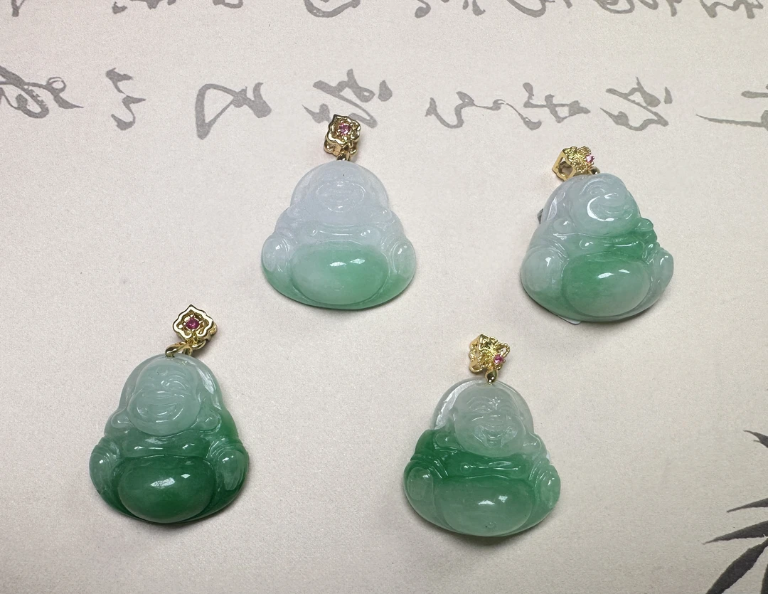 A001白底青翡翠小佛公