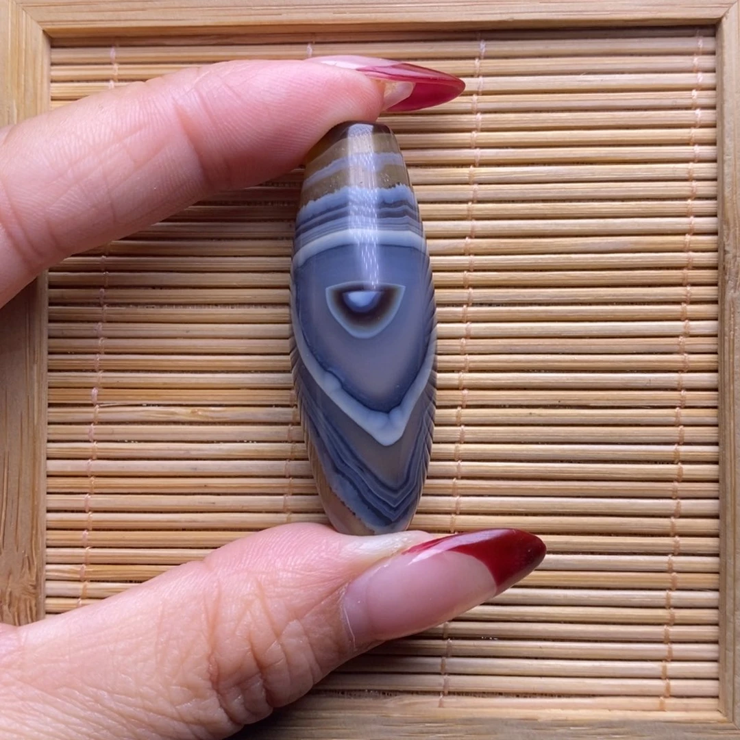 玛瑙/玉髓未镶嵌珠宝半成品