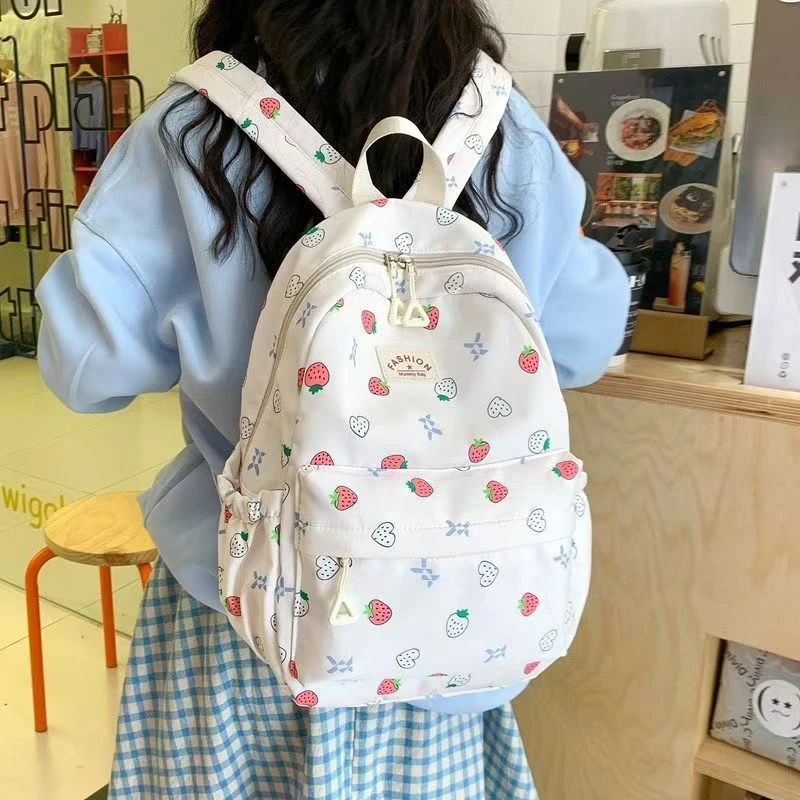日系可爱草莓包书包初中生可爱软妹双肩包少女高中学生大容量背包