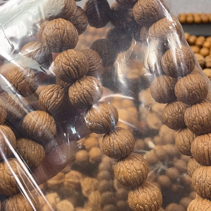 尊***、手串猴头核桃猴头核桃