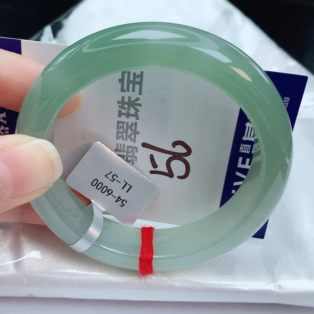 翡翠手镯未镶嵌缅甸天然A货翡翠手镯