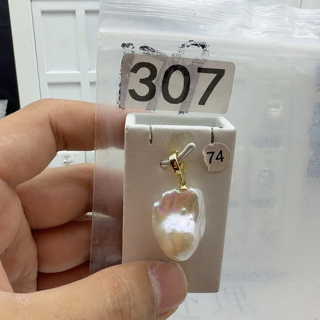 颈饰合金淡水珍珠