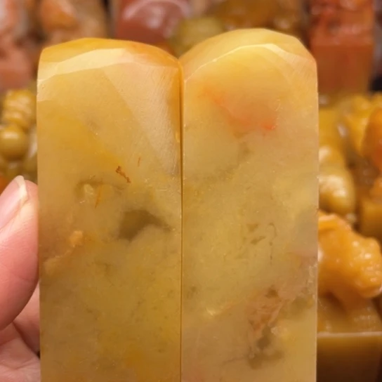 老挝石质地细腻光滑篆刻写字刀感十足