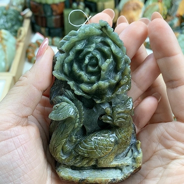 未镶嵌透闪石质玉把件
