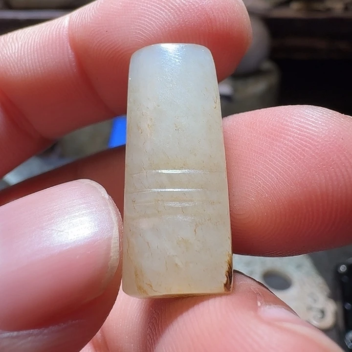 和田玉（糖玉）颈饰未镶嵌阿*?