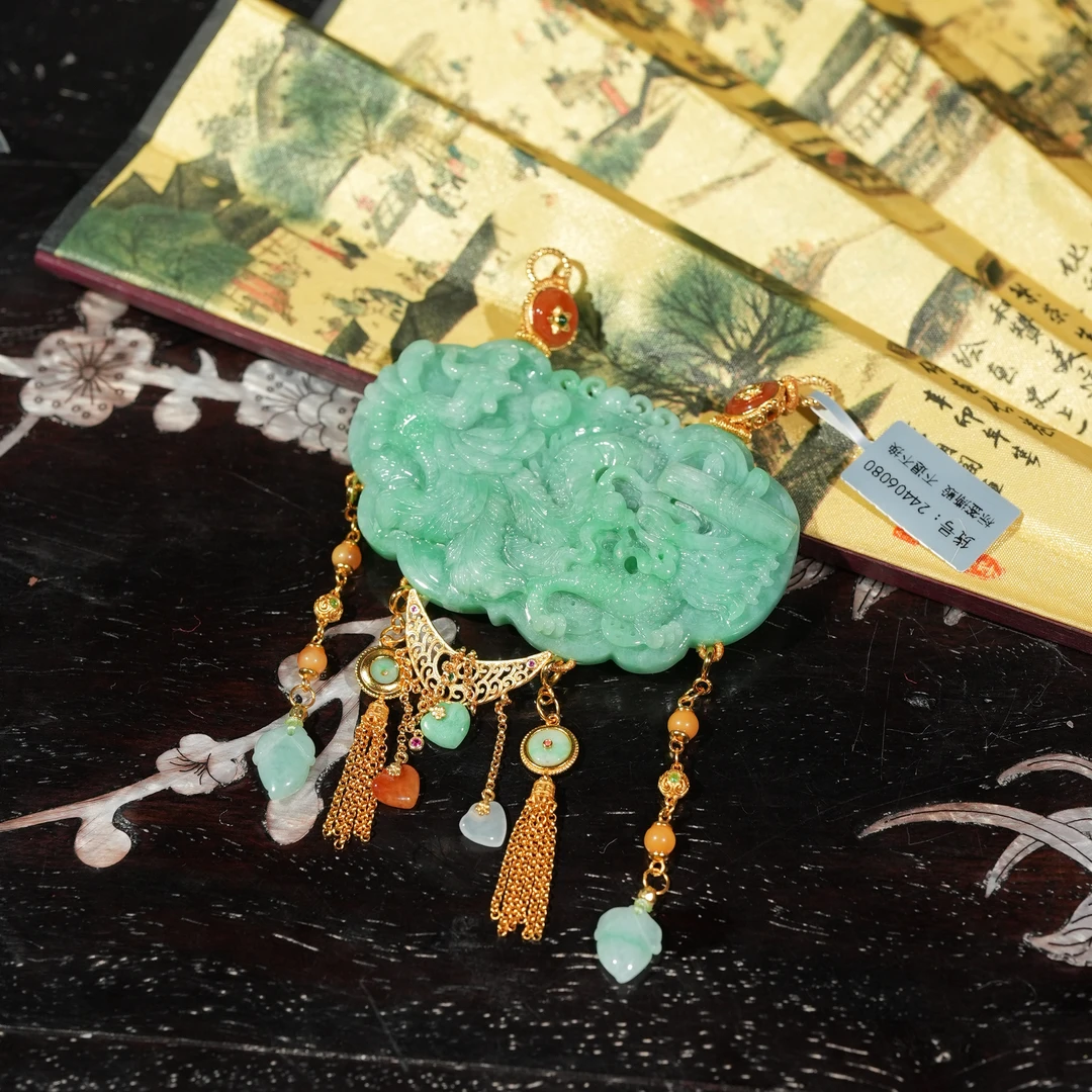 1.8香港王老板-翡翠吊坠6k216