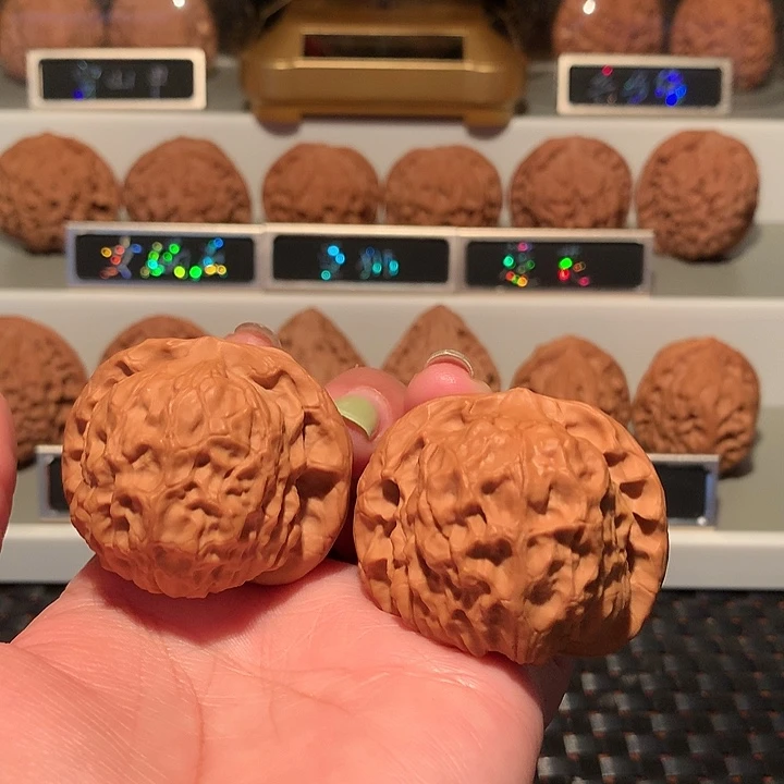 文玩核桃把件墩煌46尺