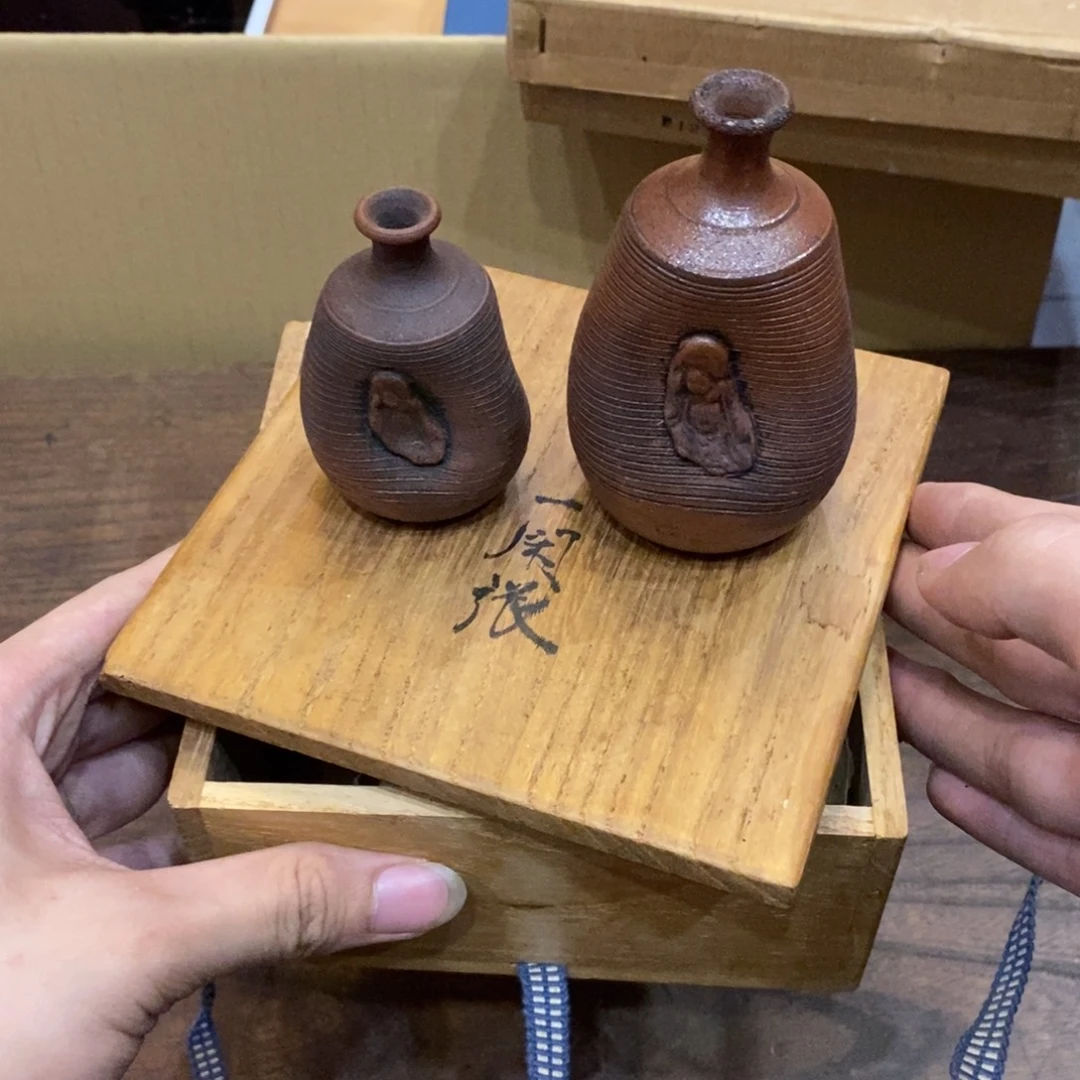 更喜欢和小惊喜呢