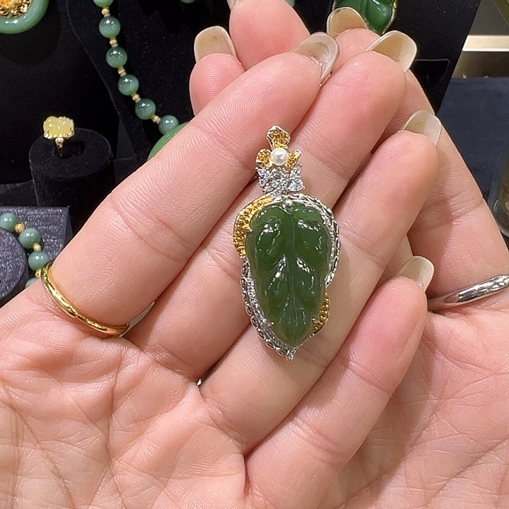 和田玉银S925镶嵌颈饰