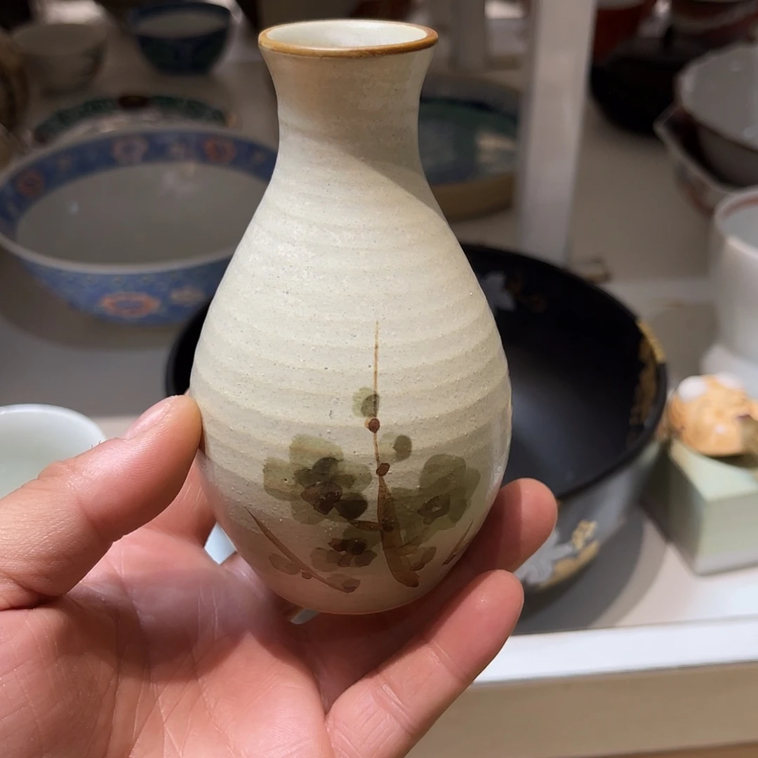 陶瓷默认微瑕 青水烧 暗刻款 小花器 136号