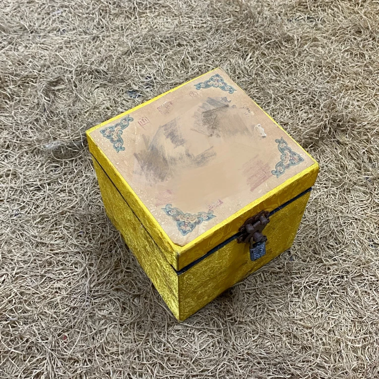 【闪购商品】黄赏三头张2小黄必木摆件复古工艺风/开
