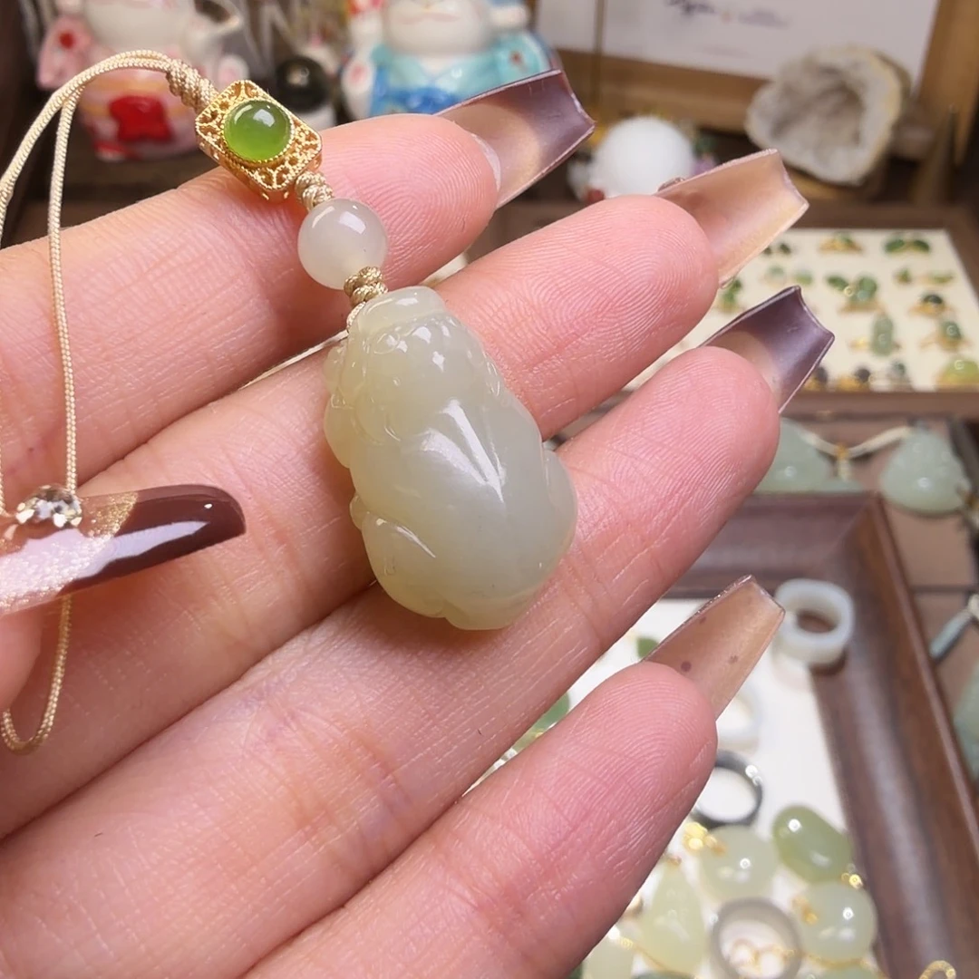 和田玉未镶嵌手机链