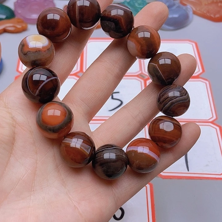 【闪购商品】玛瑙/玉髓未镶嵌珠宝半成品哈**界