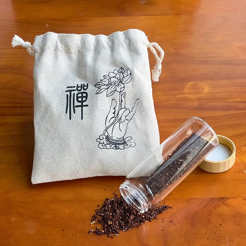 缅料降真香碎料5克+玻璃罐+盘玩袋