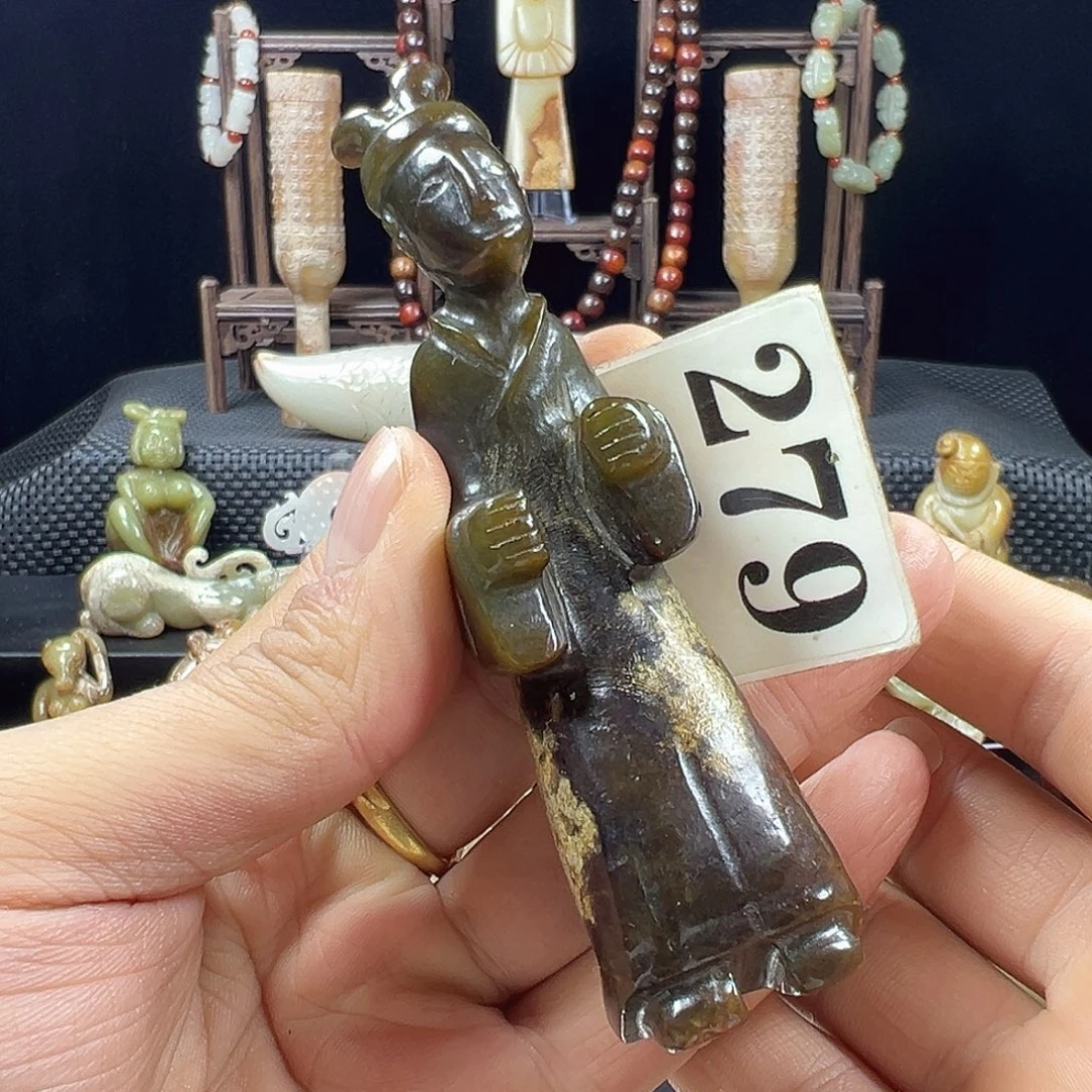 和田玉未镶嵌挂件