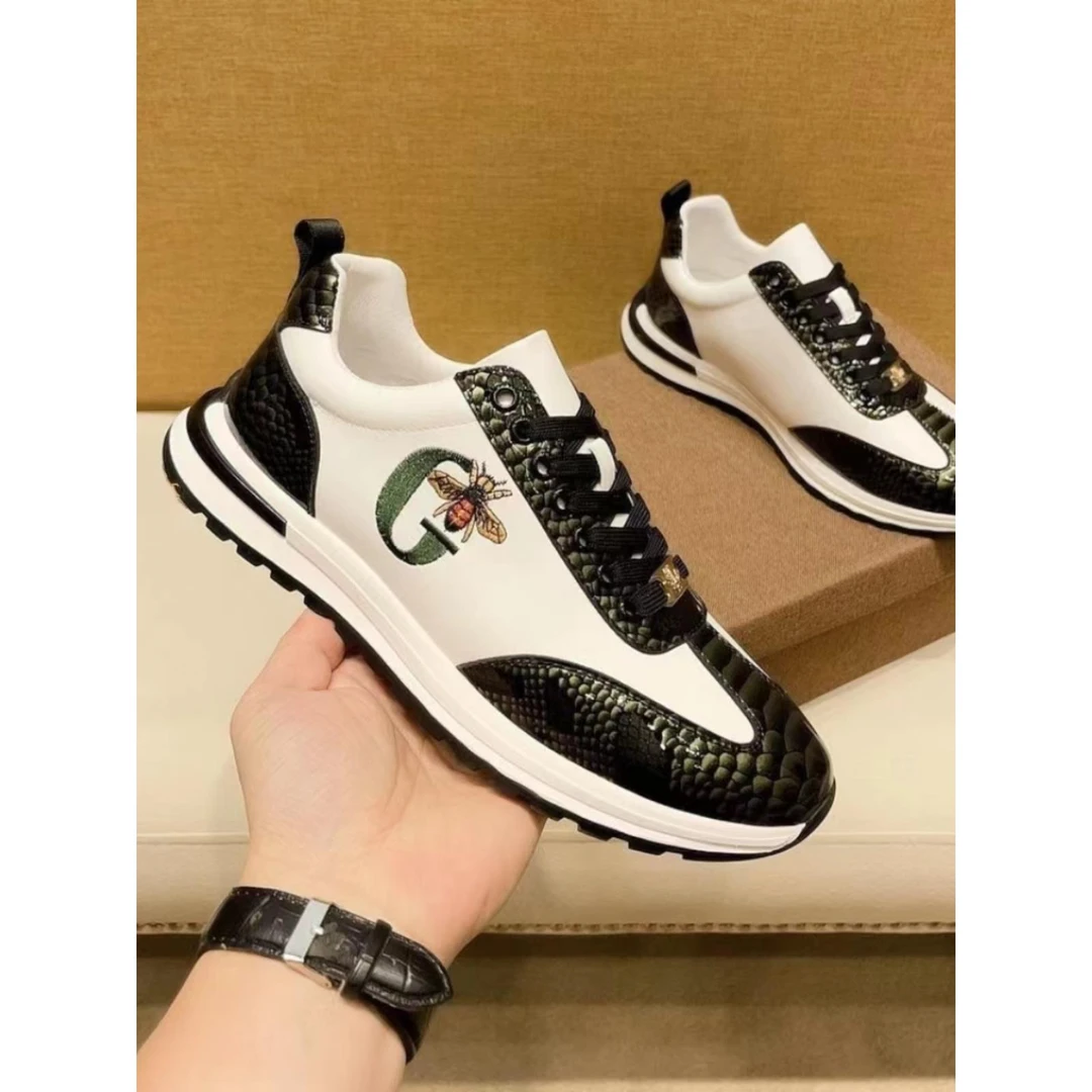 欧洲站2025年新款刺绣小蜜蜂潮流真皮男鞋时尚透气休闲运动百搭鞋