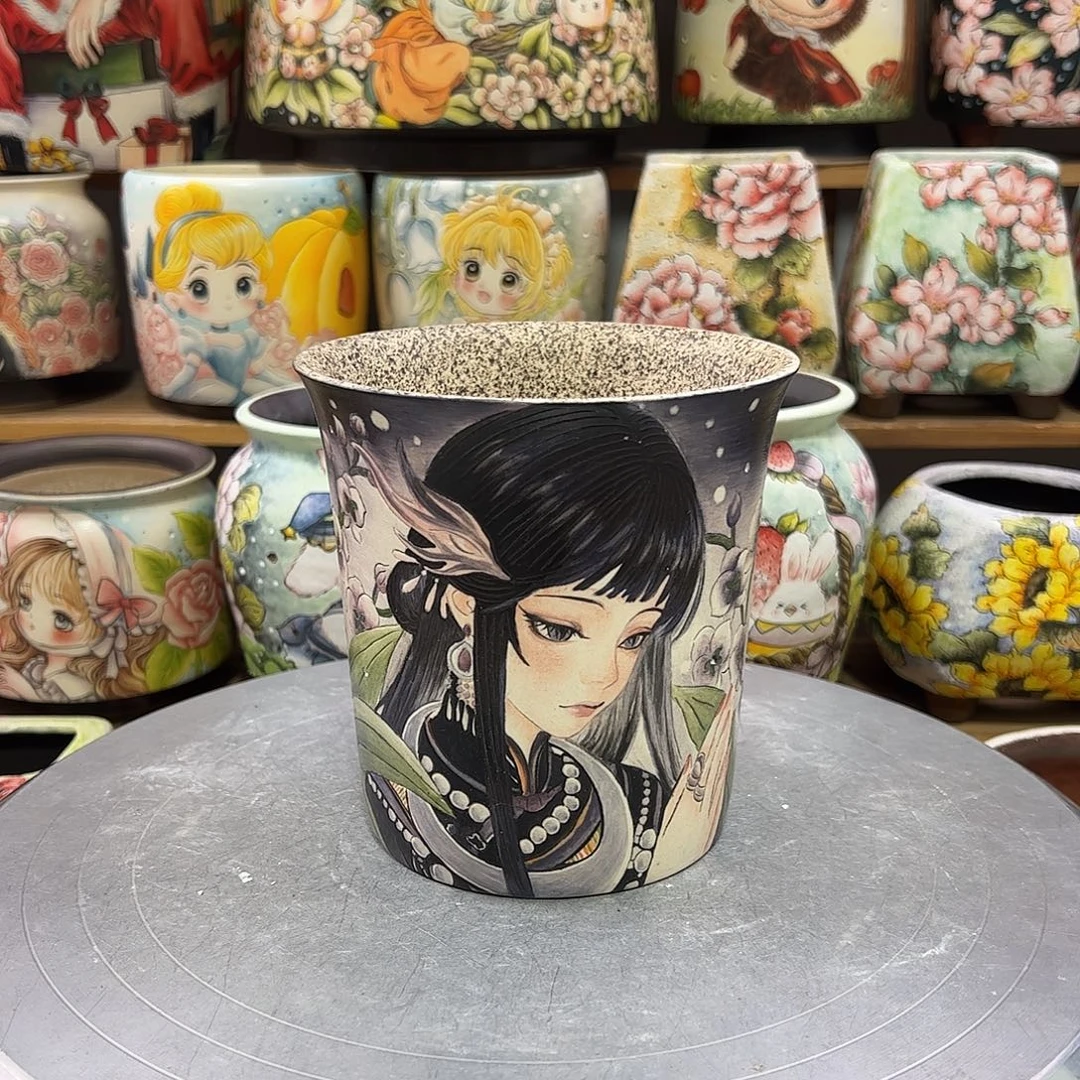 景德镇炫彩手绘口12.5高12.5