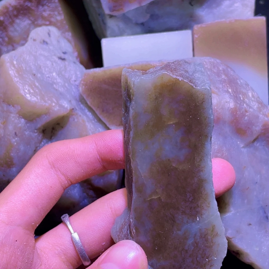 未镶嵌和田玉珠宝半成品