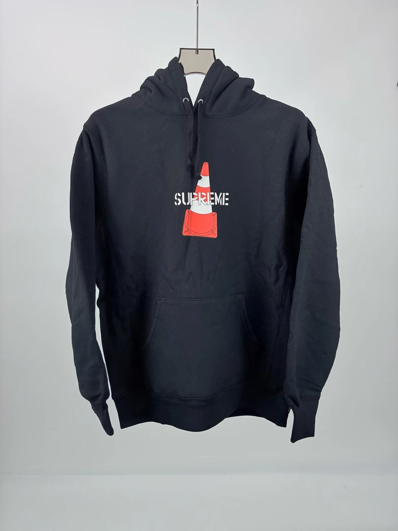 未使用 Supreme SUPREME路障图案卫衣帽衫 L码 14107