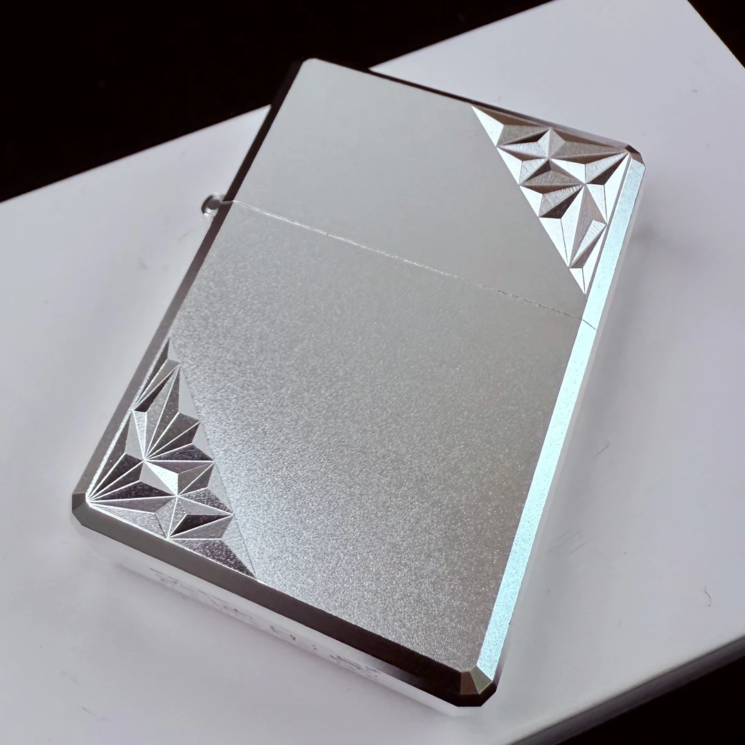 去造出品纯银钻石纹切角CNC一体掏空纯银打火机