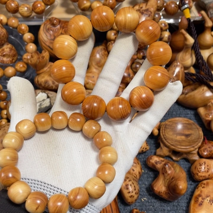 柏木清**酒太行崖柏陈华2.0手串