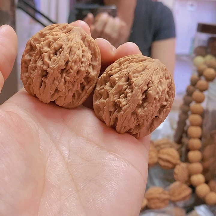 【闪购商品】文玩核桃把件39虎头