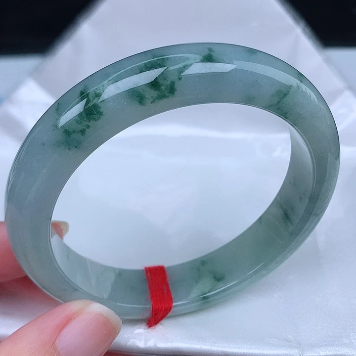 未镶嵌手镯翡翠天然