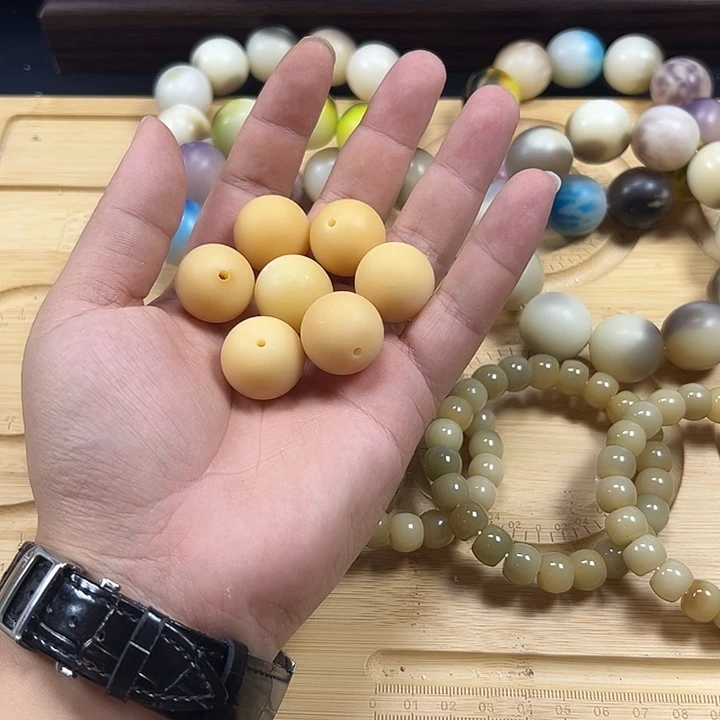 吊坠菩提根/象牙果