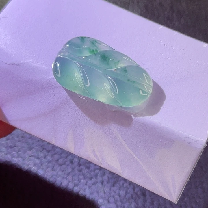 未镶嵌定制翡翠翡翠