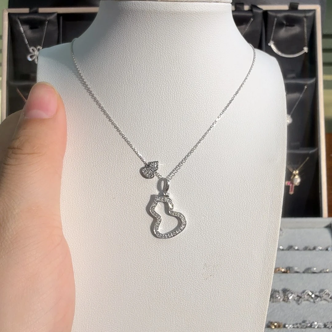 铂Pt950镶嵌颈饰钻石葫芦项链