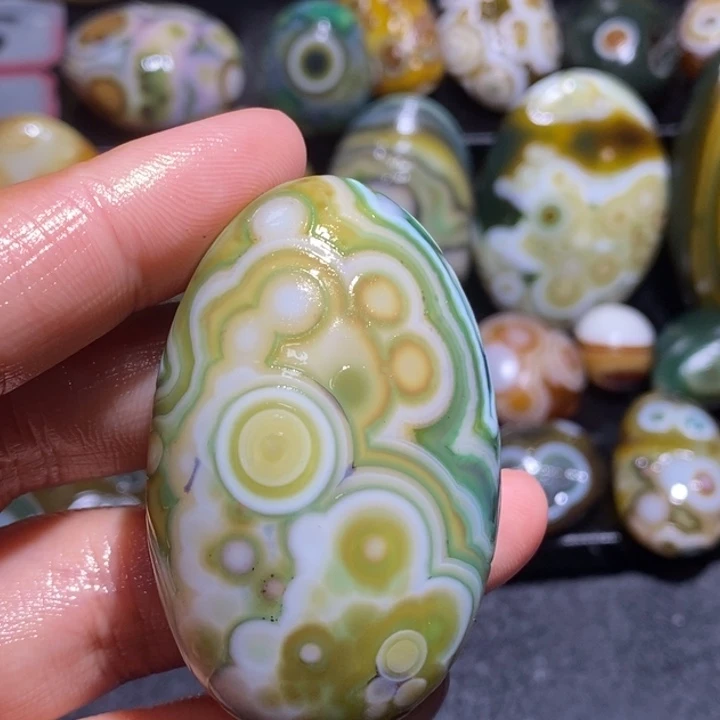 玛瑙/玉髓未镶嵌珠宝奇石63